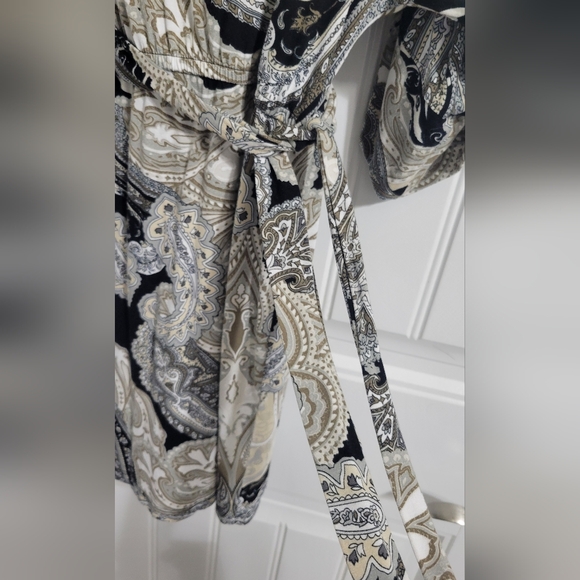 VENUS Paisley Dress Size XS - Picture 6 of 8